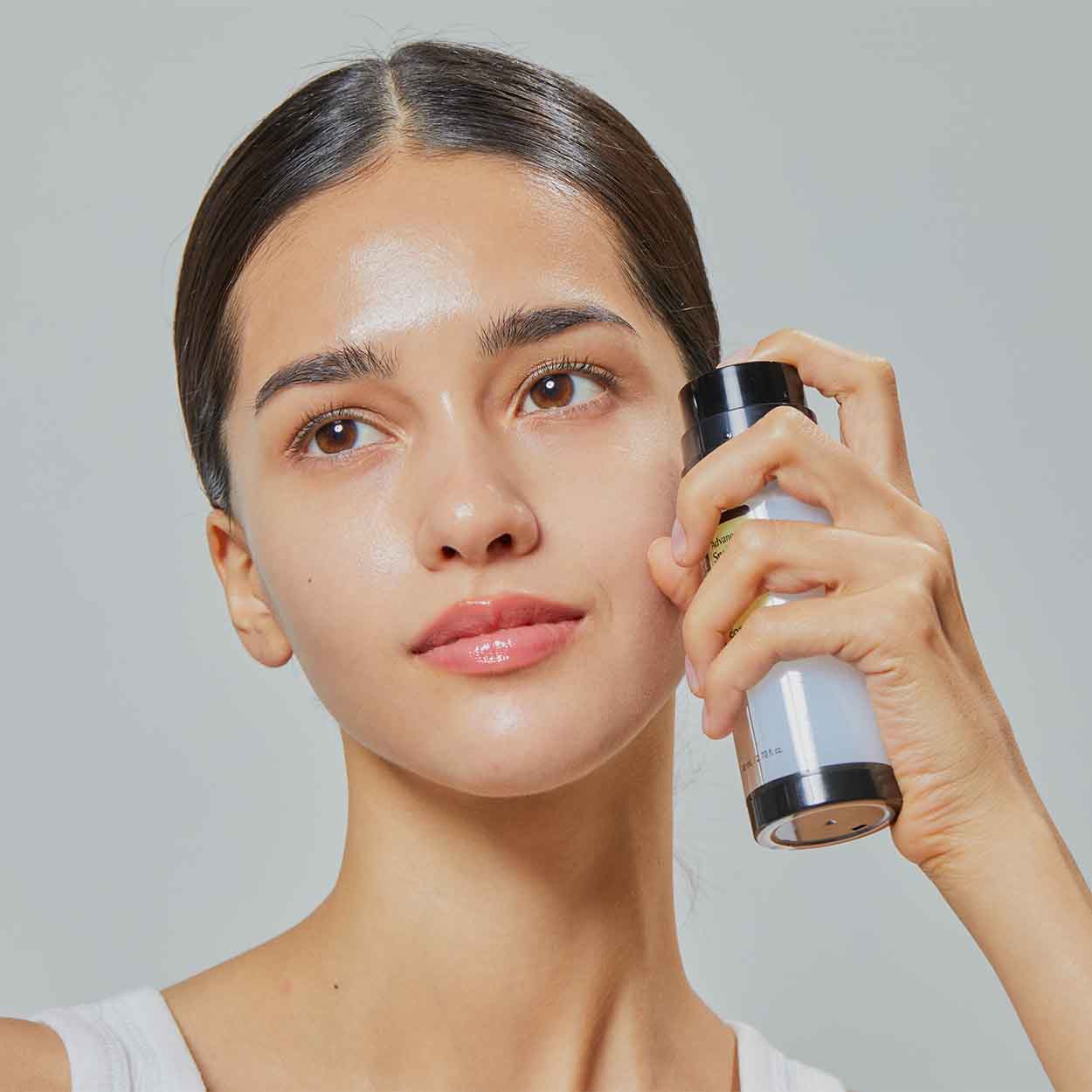 COSRX ADVANCED SNAIL RADIANCE DUAL ESSENCE Esencija su sraigių mucinu ir niacinamidu, 80 ml